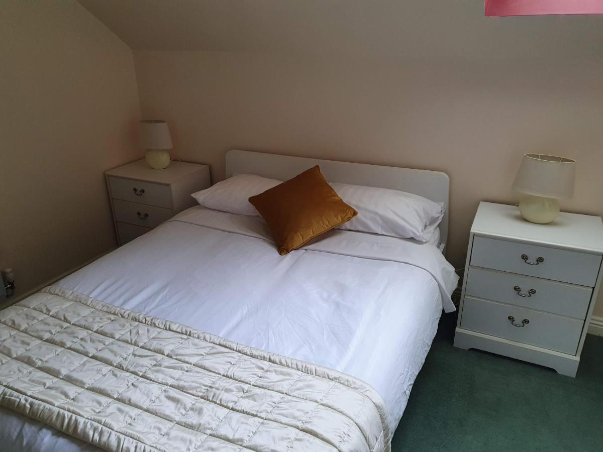 Launard House Kilkenny Værelse billede